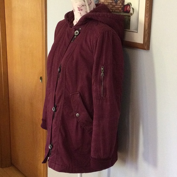 Express Burgundy Jacket (+ FREE hat) - Picture 4 of 16